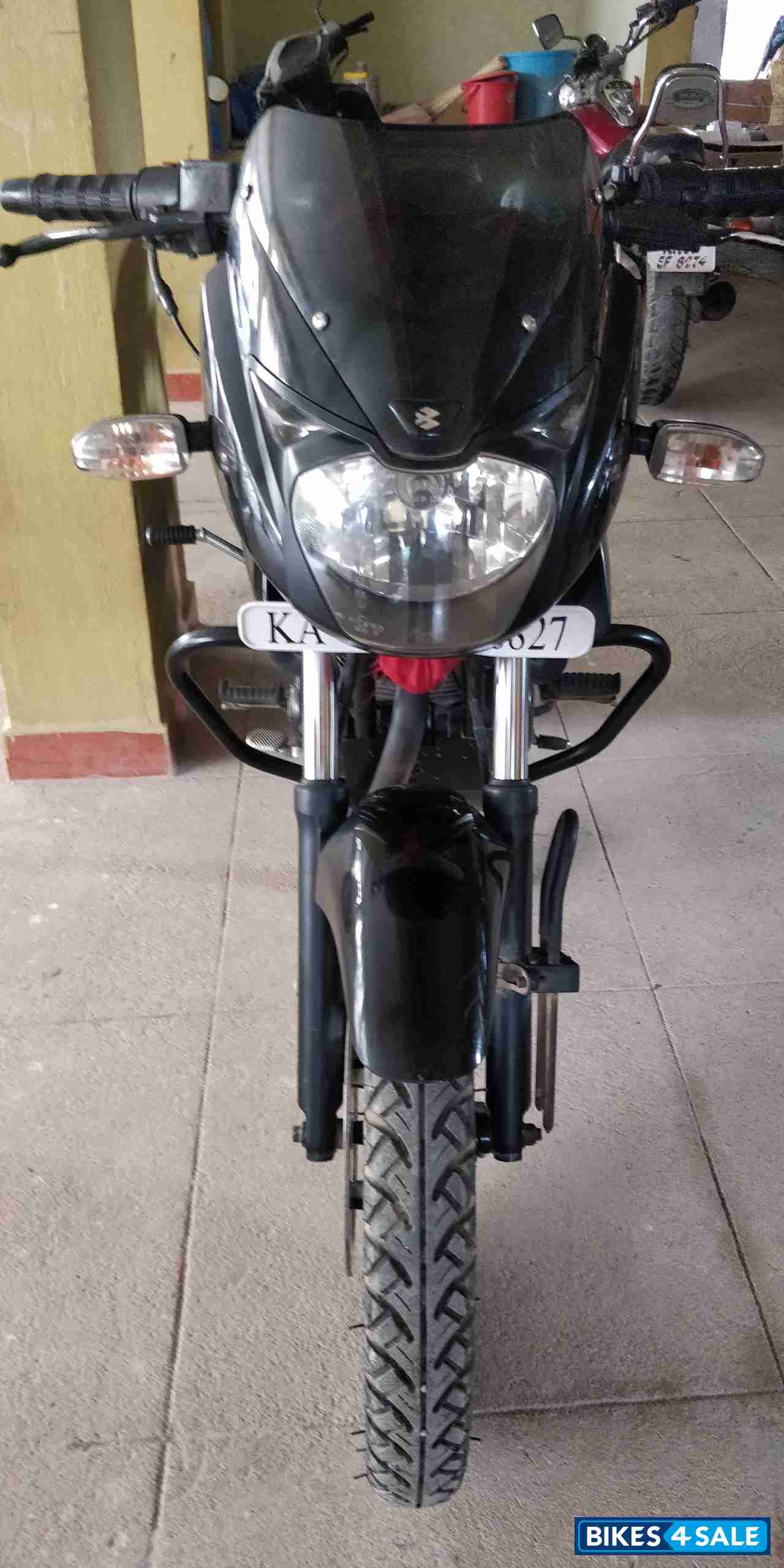 Bajaj Pulsar 150 DTSi Bajaj Pulsar 150 DTSi