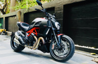 Carbon Red Ducati Diavel Carbon