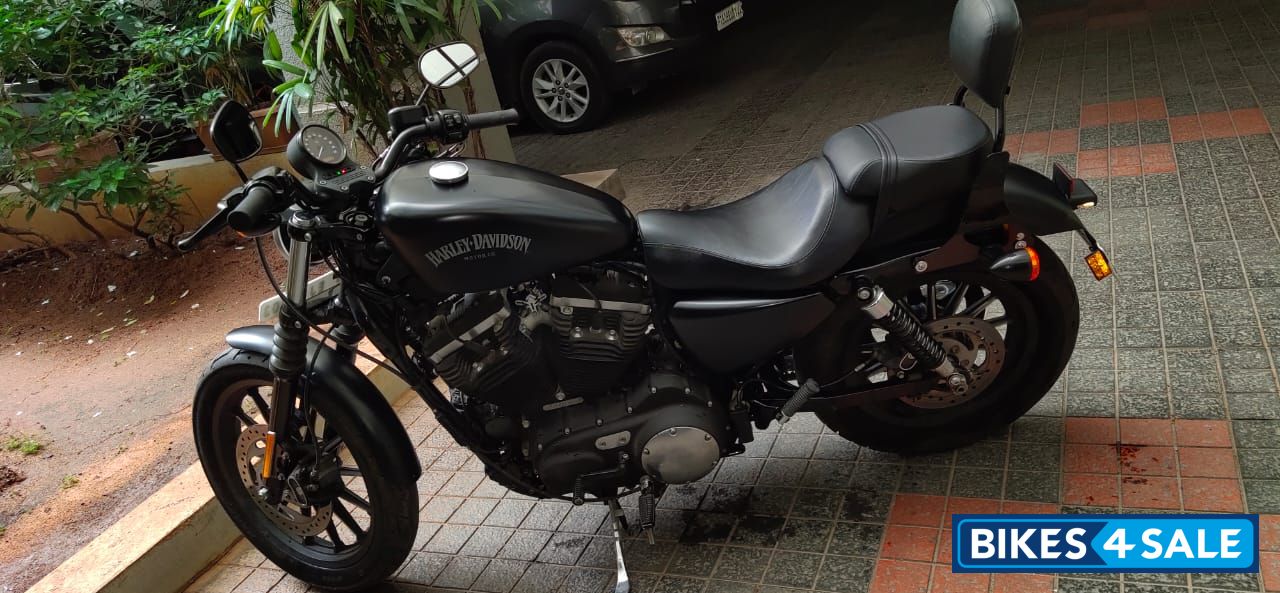 Harley Davidson Iron 883