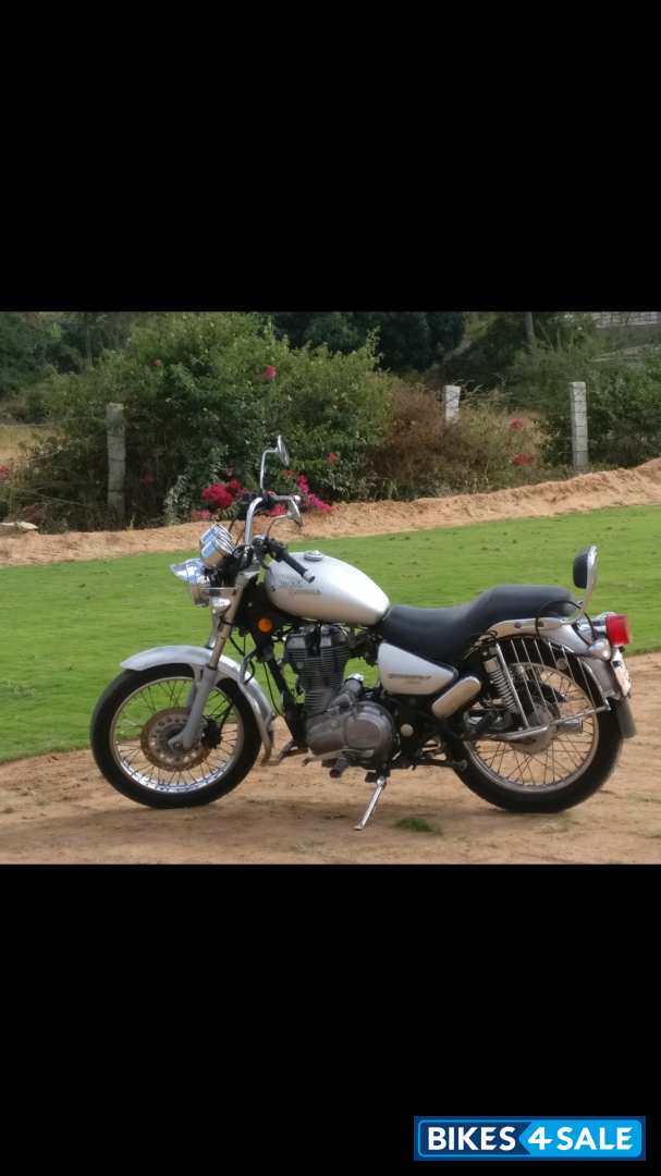 Royal Enfield Thunderbird TwinSpark 350