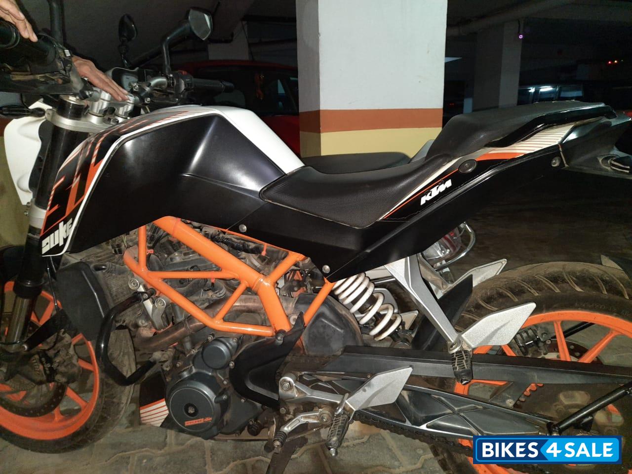 KTM Duke 390