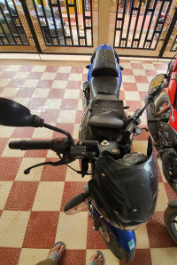 Blue Black Bajaj Pulsar 180 DTSi
