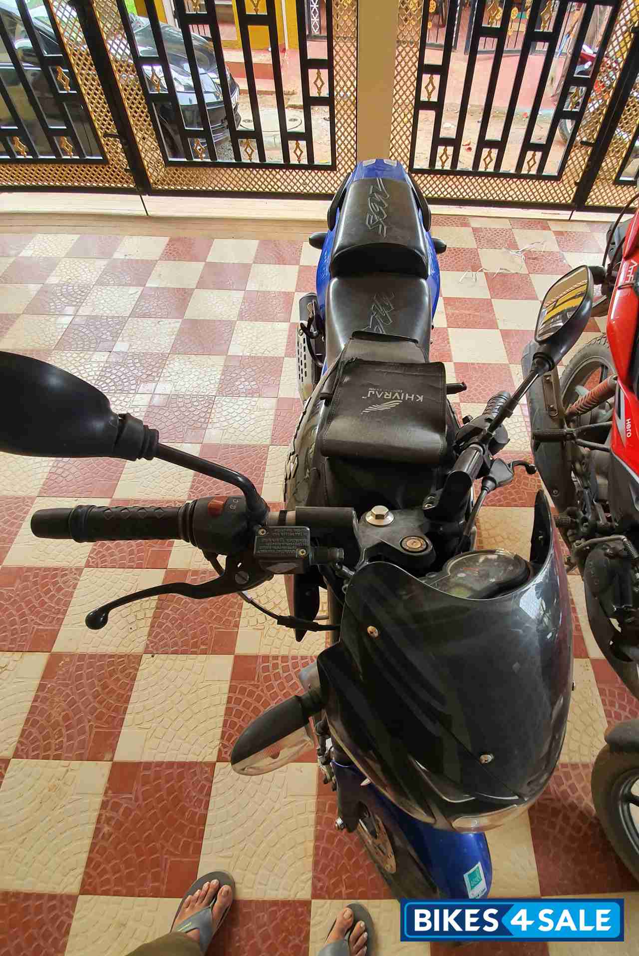 Blue Black Bajaj Pulsar 180 DTSi