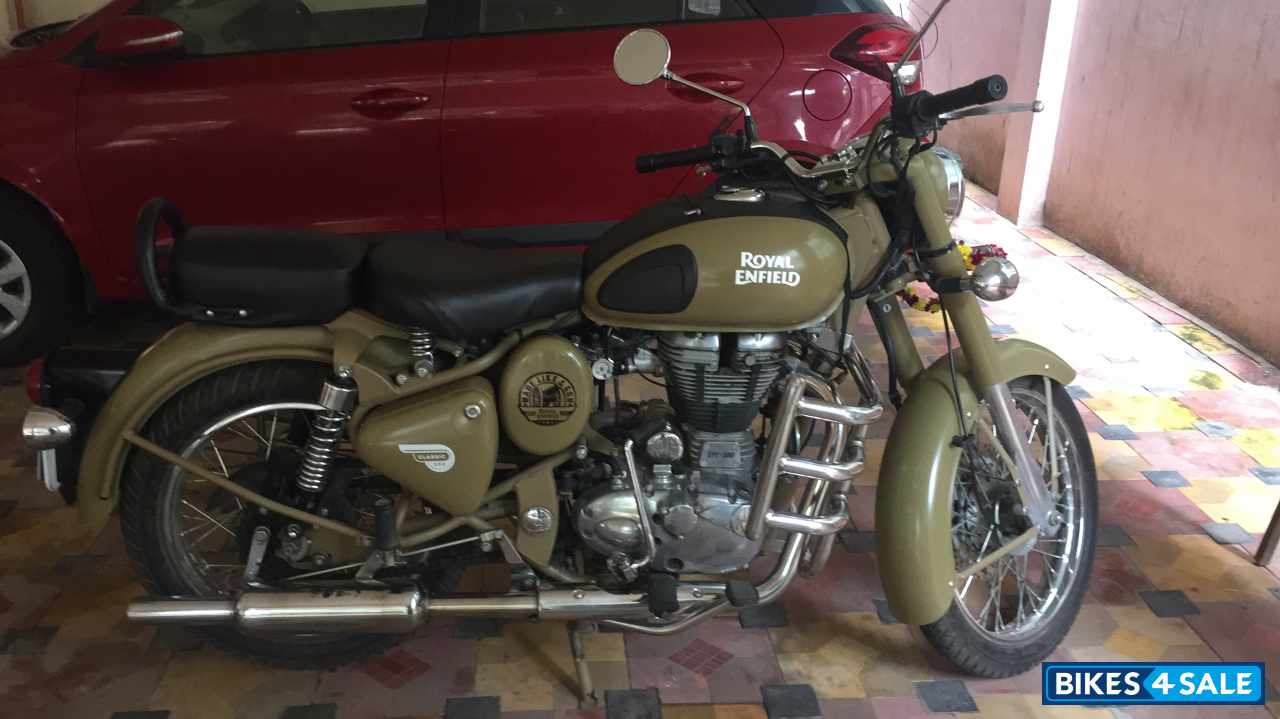 Royal Enfield Classic Desert Storm