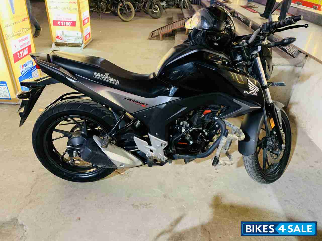 Honda CB Hornet 160R