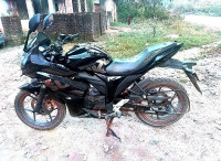 Gl. Sparkle Black Suzuki Gixxer SF Fi