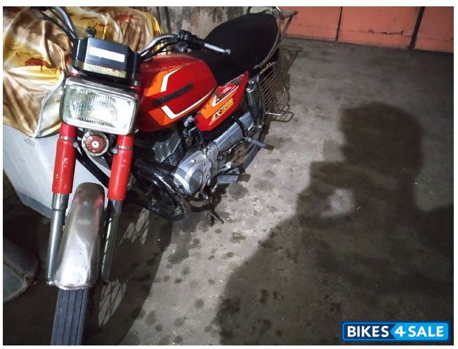 Red Suzuki Ind Suzuki AX100