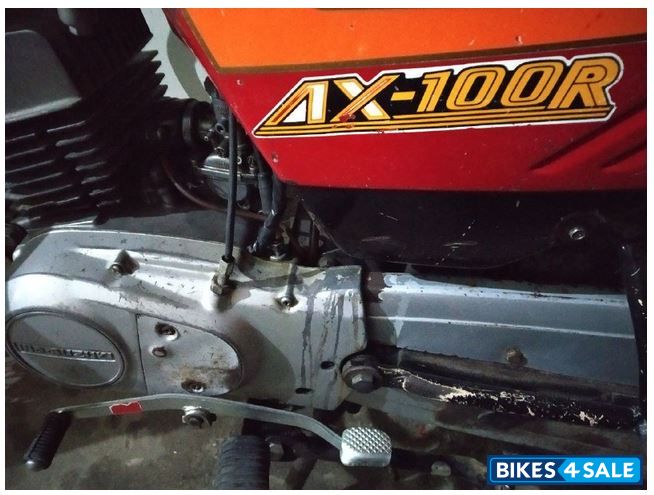 Red Suzuki Ind Suzuki AX100