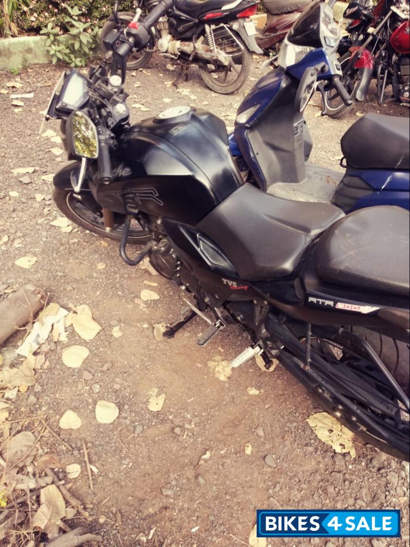 Matte Black TVS Apache RTR 200 4V Matte Black TVS Apache RTR 200 4V