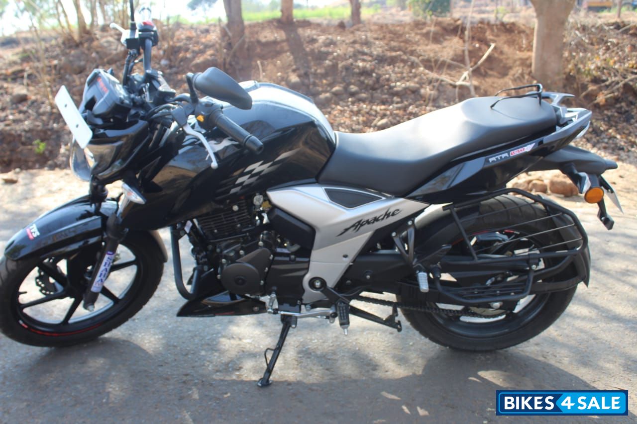 Used 2019 Model Tvs Apache Rtr 160 4v For Sale In Pune Id 246683