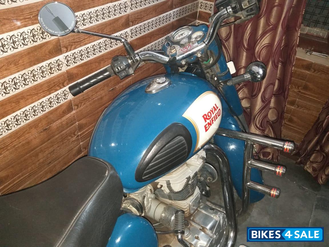 Blue Royal Enfield Classic 350