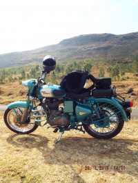 Royal Enfield Classic 500