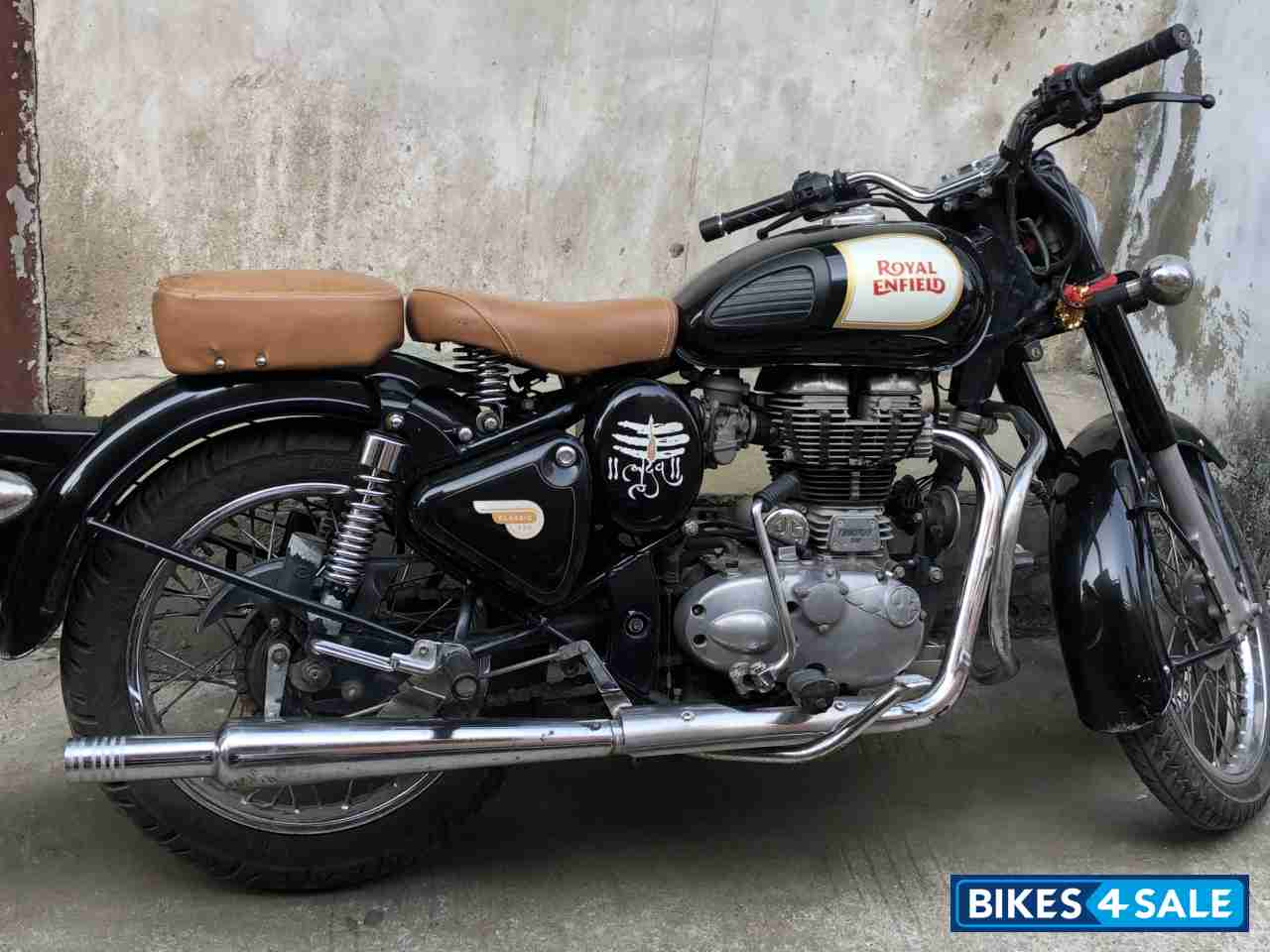 Used 2016 model Royal Enfield Classic 350 for sale in Ahmedabad. ID ...