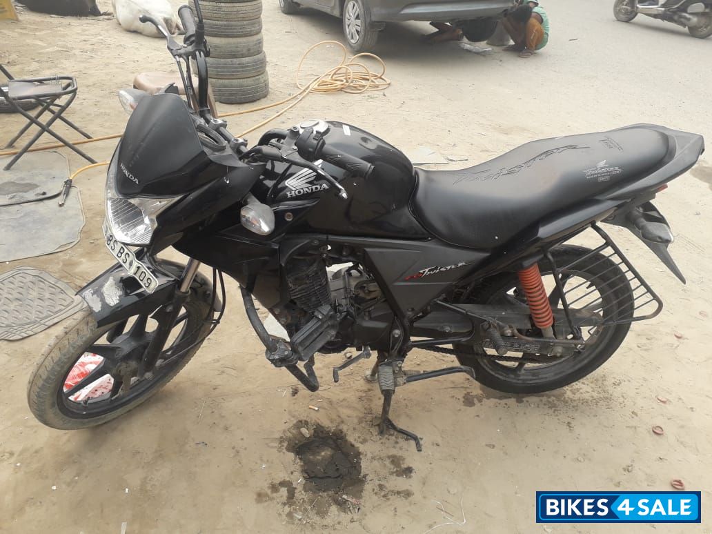 Black Honda CB Twister Black Honda CB Twister