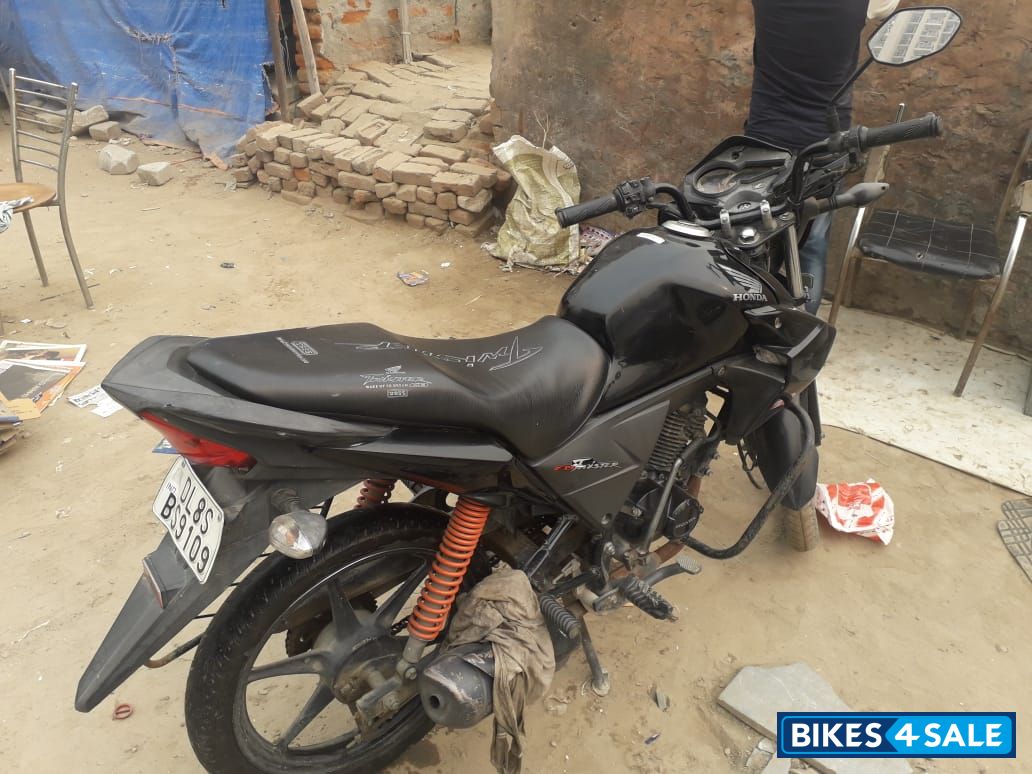 Black Honda CB Twister Black Honda CB Twister