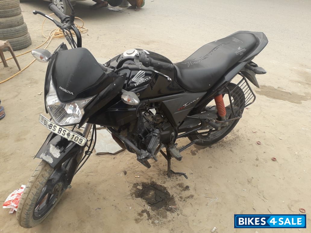 Black Honda CB Twister Black Honda CB Twister