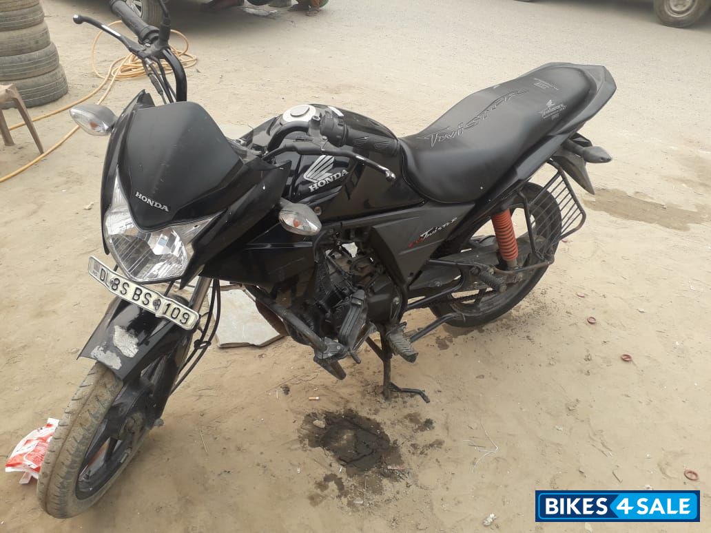 Black Honda CB Twister Black Honda CB Twister