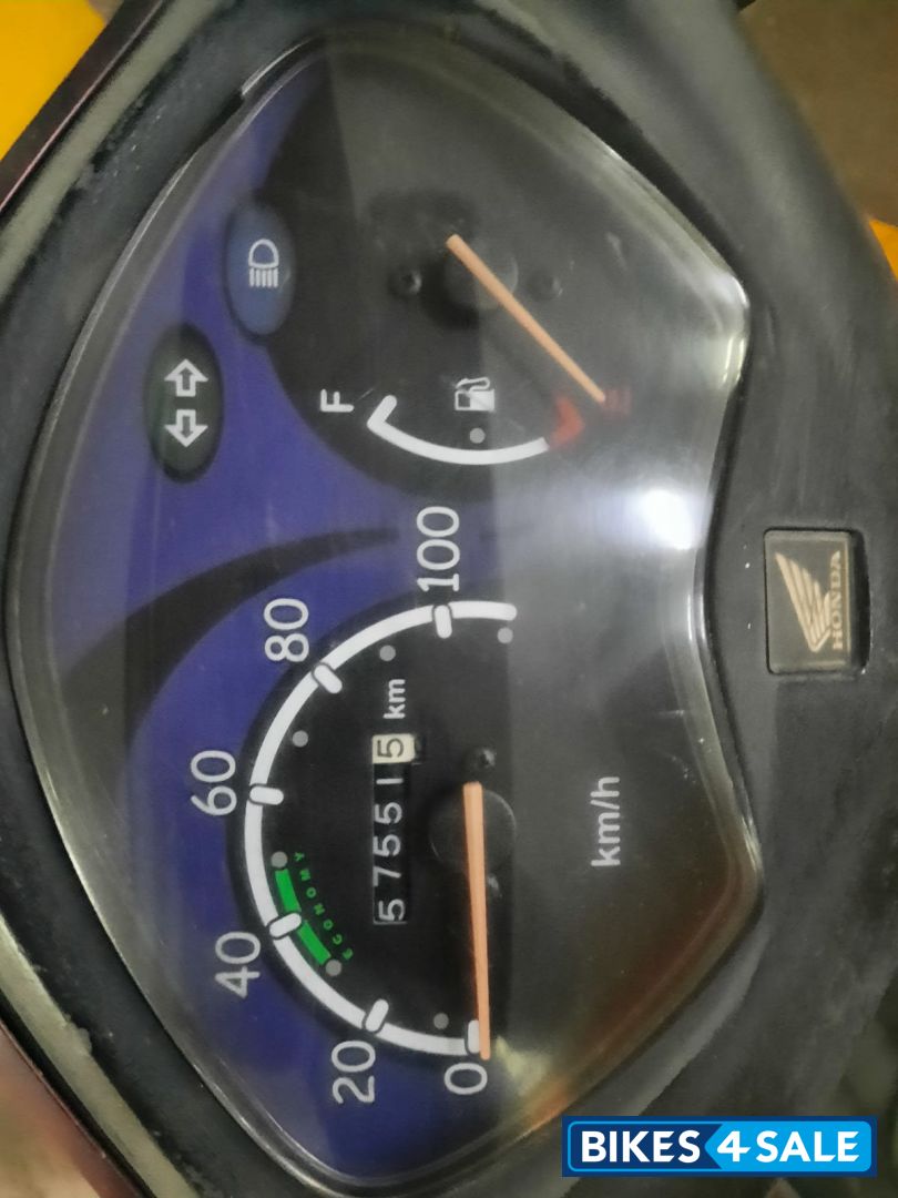 Dark Red Honda Activa i Dark Red Honda Activa i