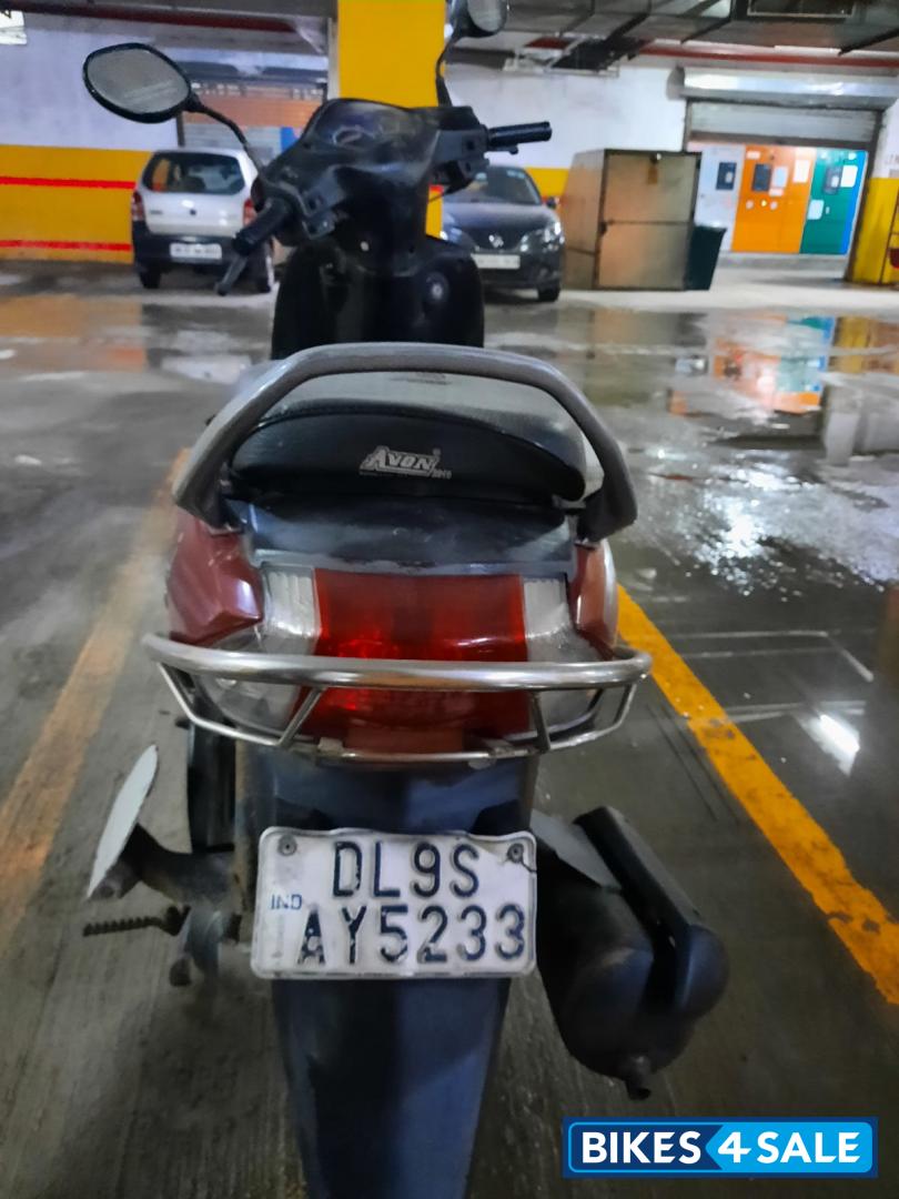 Dark Red Honda Activa i
