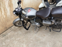 Gun Metal Royal Enfield Classic Gunmetal Grey