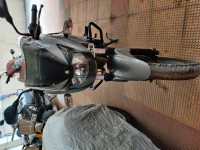 Mg Silver Bajaj Pulsar 220 DTSi