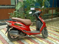 Red TVS Wego
