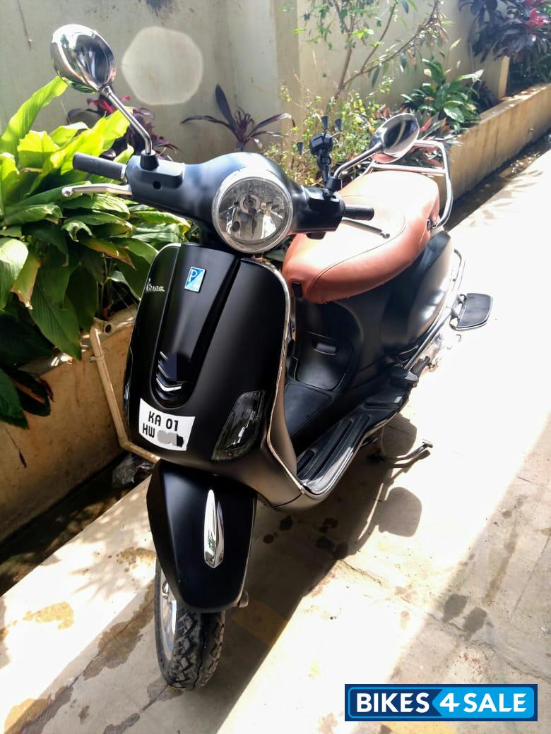 Matt Black Vespa VXL 125