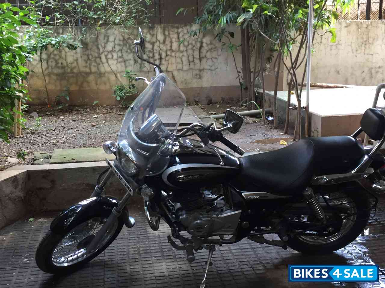 Bajaj Avenger Cruise 220