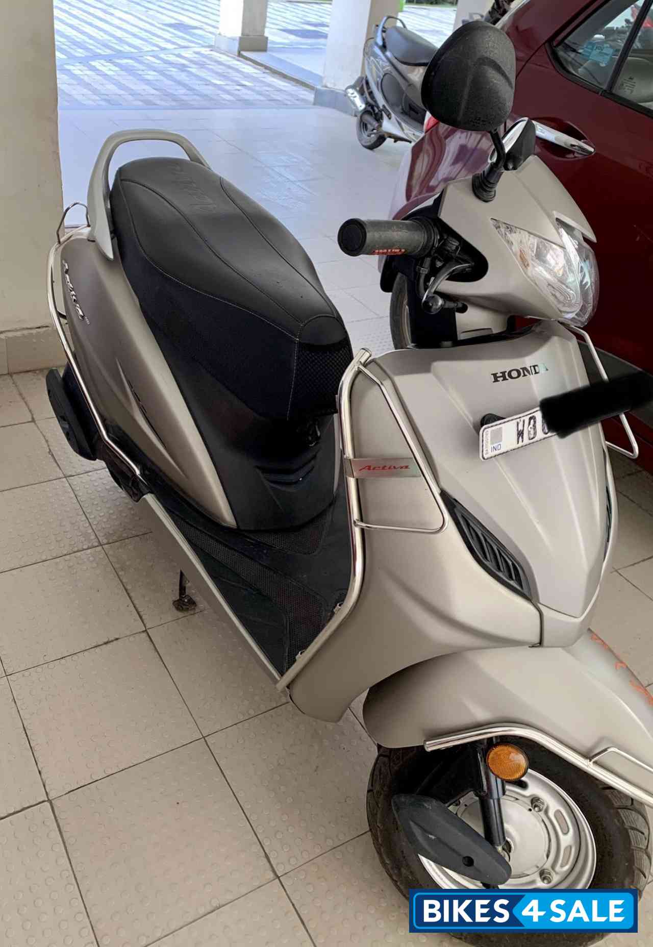 Matte Silver Metalic Honda Activa 4G
