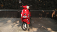 Red Vespa VX 125