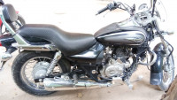 Black Bajaj Avenger Cruise 220