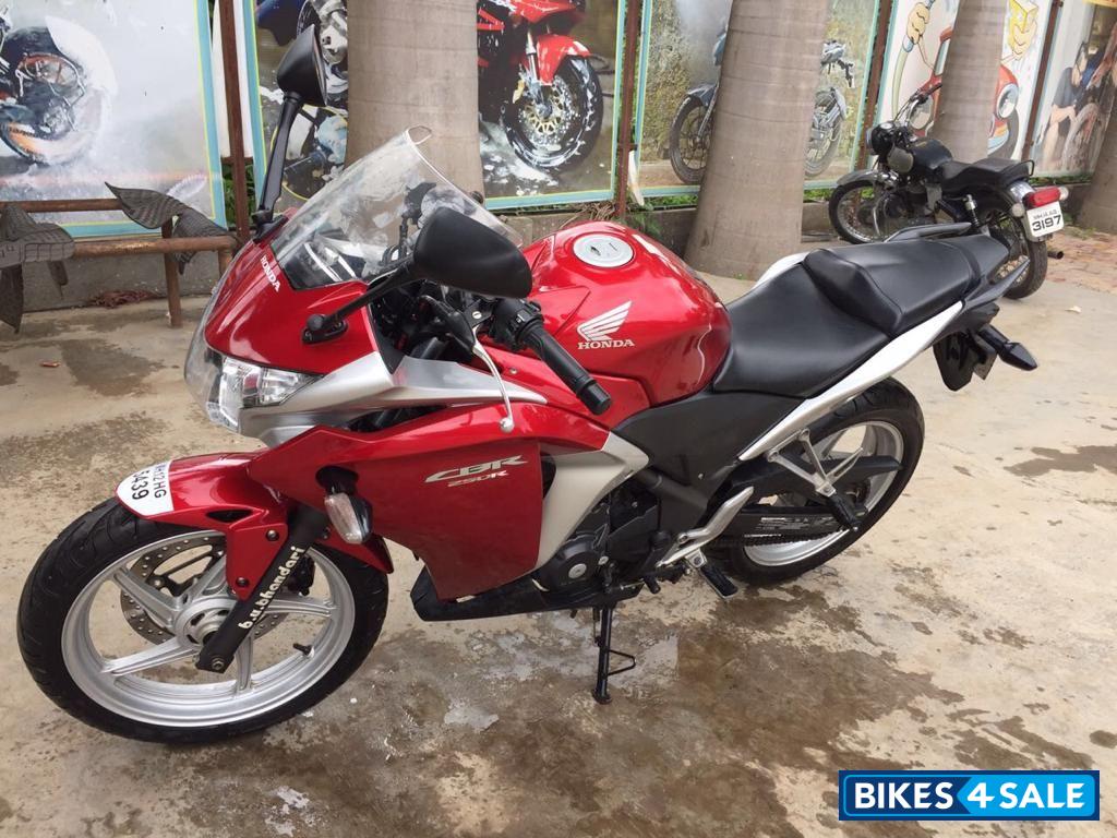 Honda CBR 250R