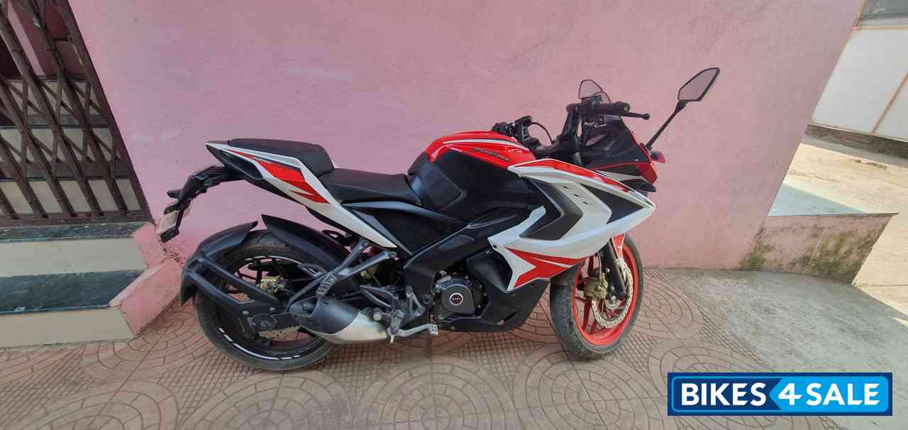Racing Red Bajaj Pulsar RS 200 ABS