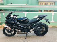 Yamaha YZF R15 V2