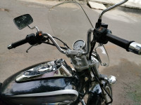 Bajaj Avenger Cruise 220