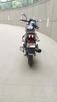 Black Bajaj Pulsar 150 Twin Disc