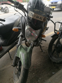 Battle Green Yamaha FZ-S