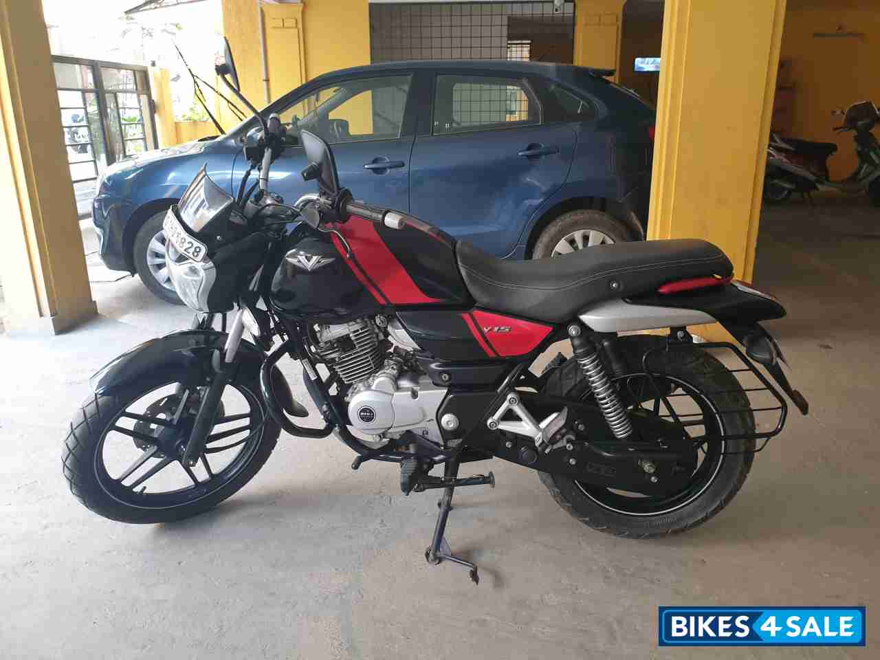 Black Bajaj V15