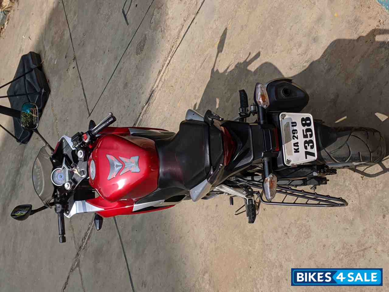 Red Honda CBR 250R ABS