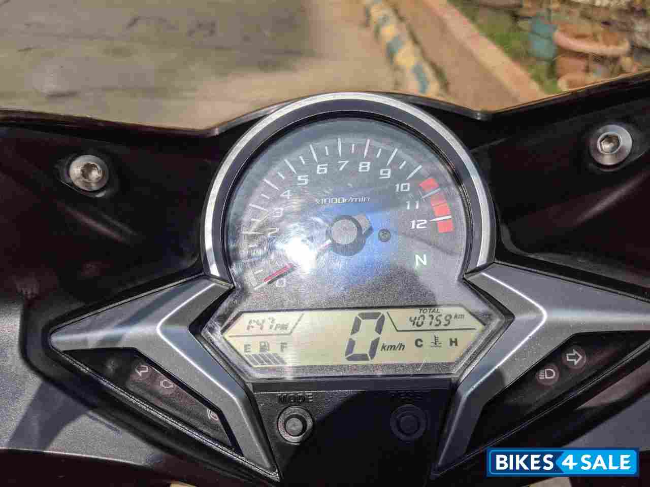 Red Honda CBR 250R ABS