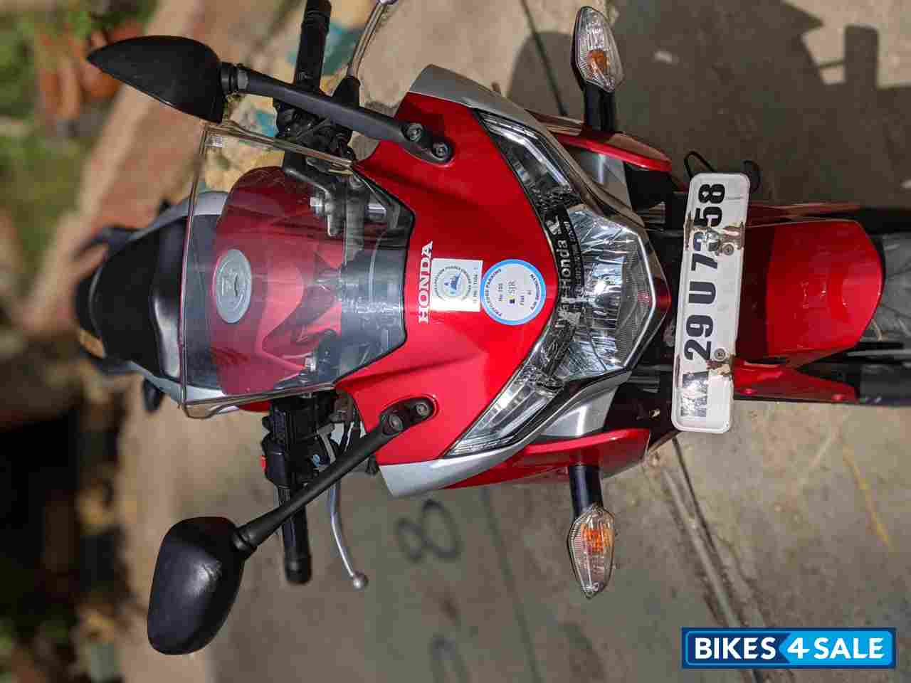 Red Honda CBR 250R ABS