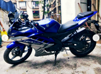Blue Yamaha YZF R15 V2