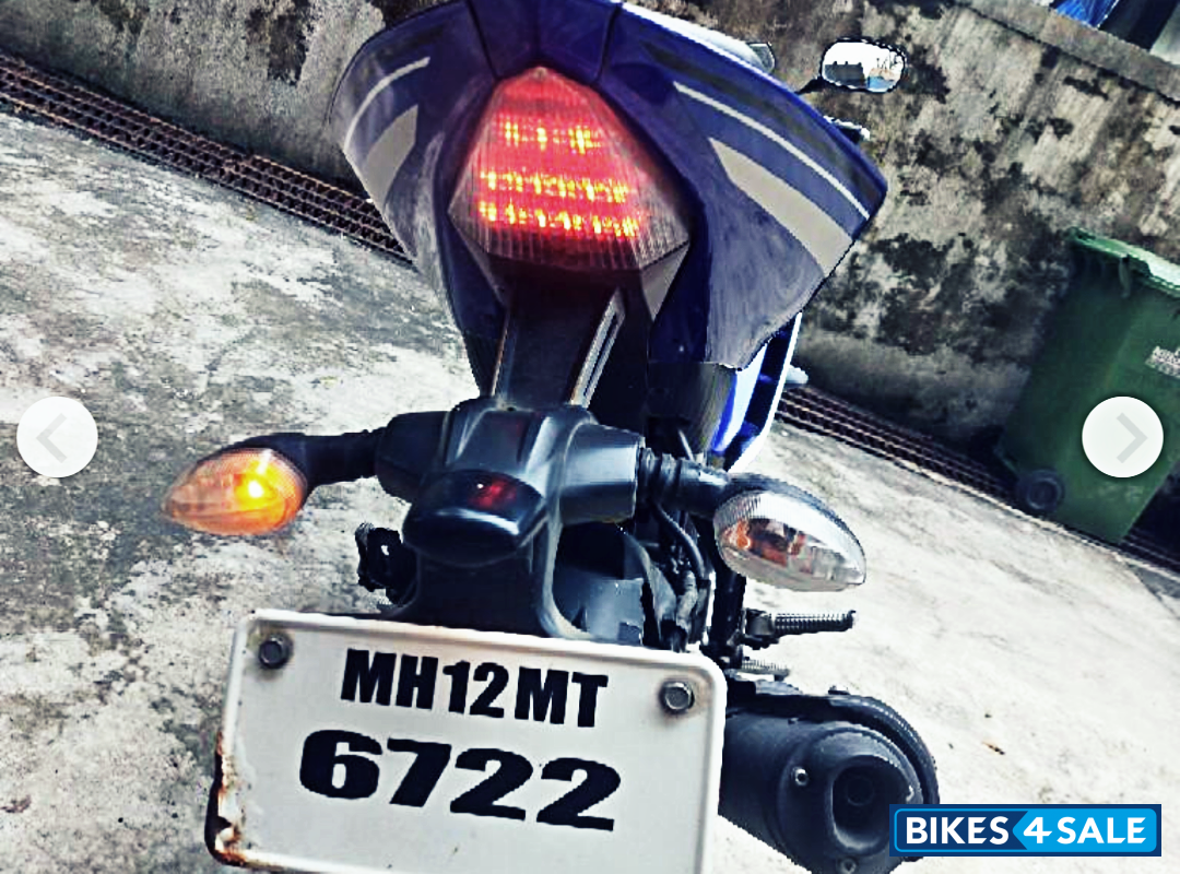 Blue Yamaha YZF R15 V2