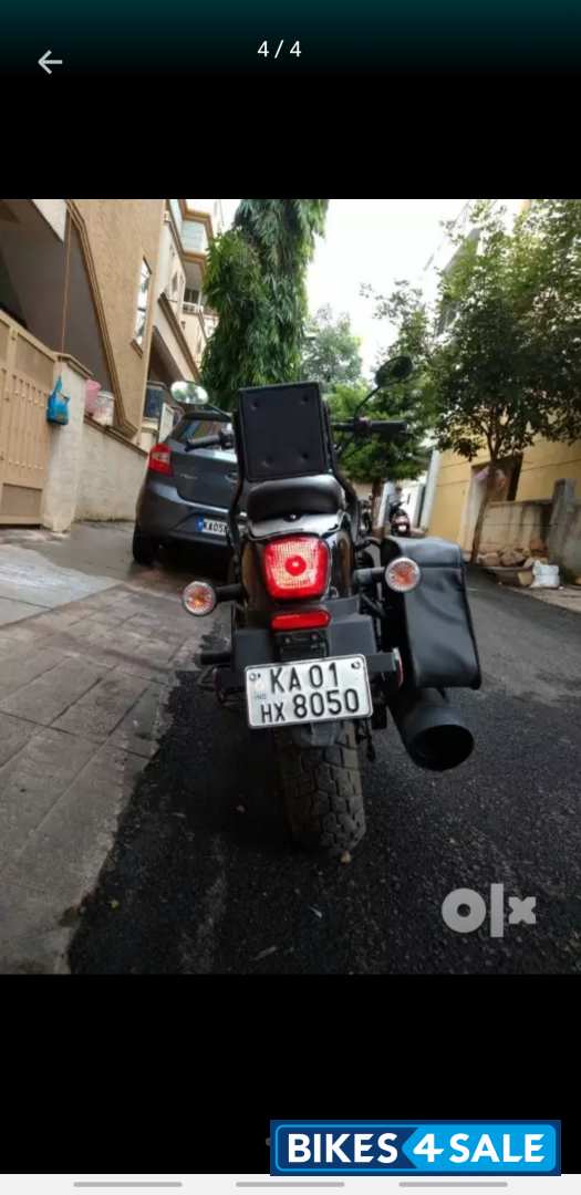 Silver UM Renegade Sports S