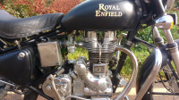 Black Royal Enfield Bullet Standard 350