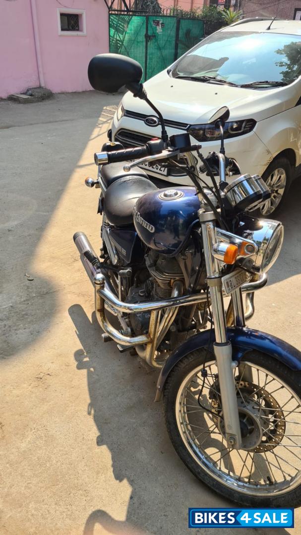 Blue Royal Enfield Thunderbird TwinSpark 350
