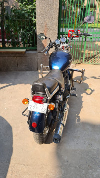 Blue Royal Enfield Thunderbird TwinSpark 350