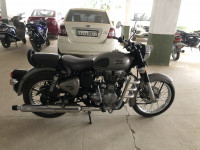 Gunmetal Grey Royal Enfield Classic Gunmetal Grey