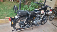 Black Royal Enfield Classic 500
