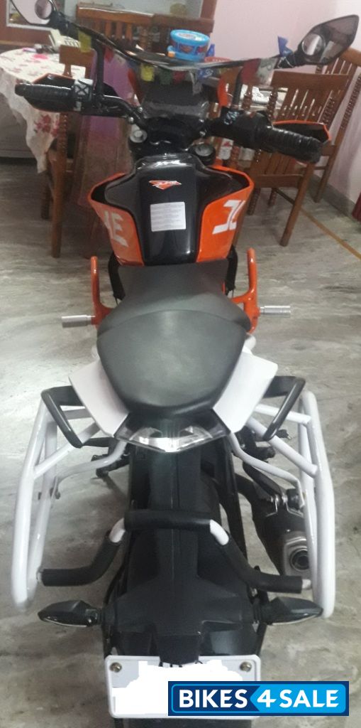 Orange/black KTM Duke 390